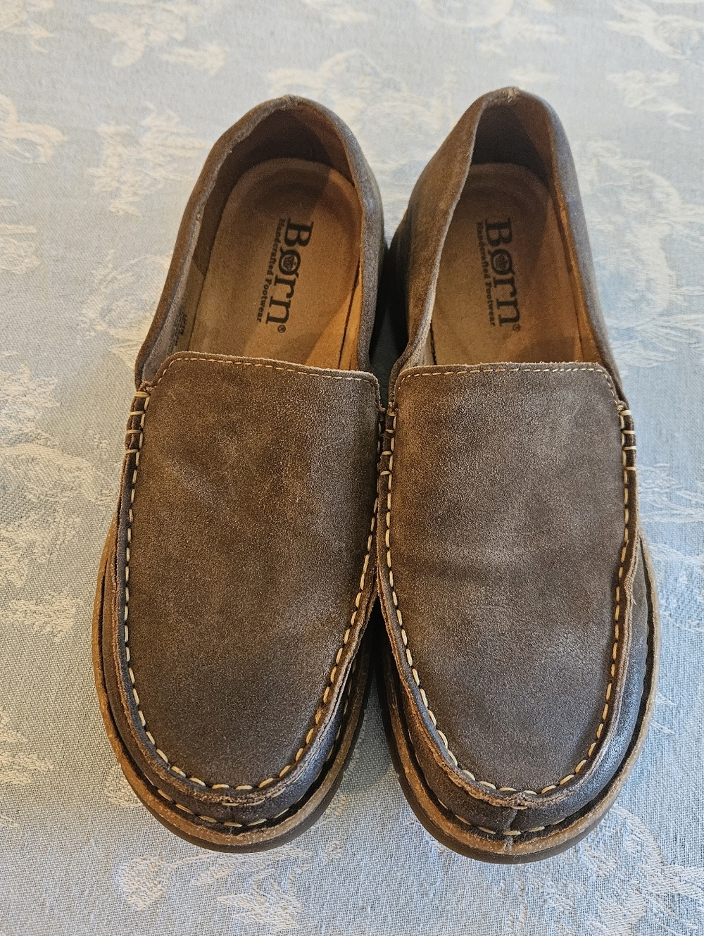 Born Mens Baylor Brown Loafers Size 9.5 M/W Fit Like a 10. See Pictures.